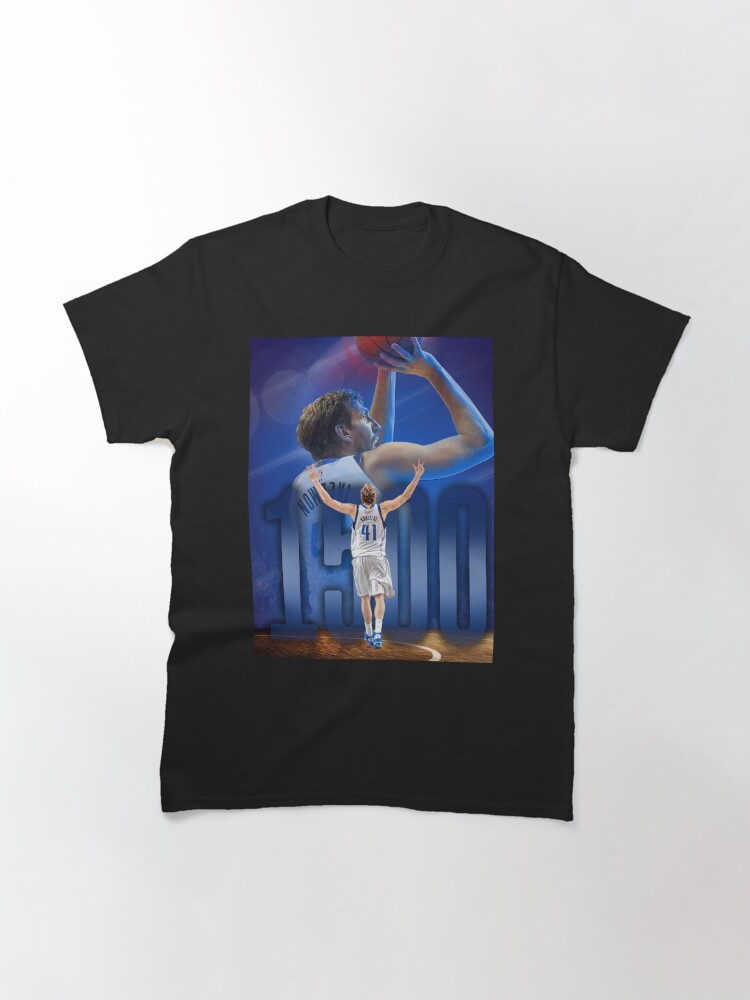Disover Art Dirk Nowitzki Classic T-Shirt