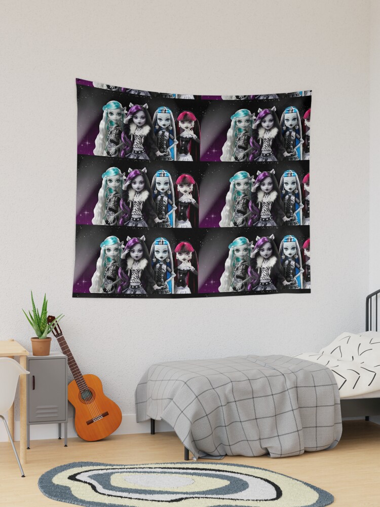 REEL DRAMA MONSTER HIGH Tapestry by ARTRAVESHOP