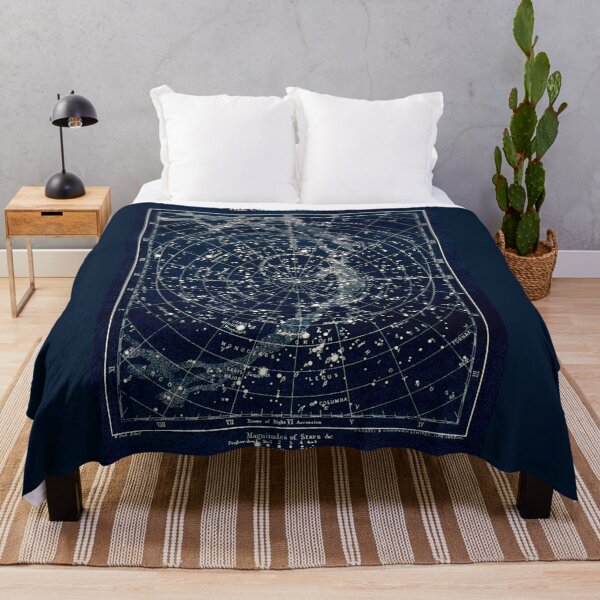 THE STAR CONSTELLATIONS : Vintage 1900 Galaxy Print Throw Blanket