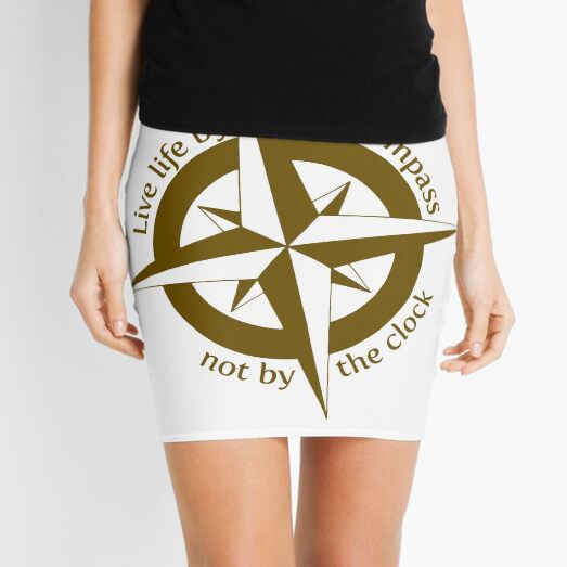 Live by the compass, not the clock Mini Skirt