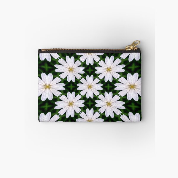 Item preview, White Marguerite Pattern designed and sold by Patternflower.