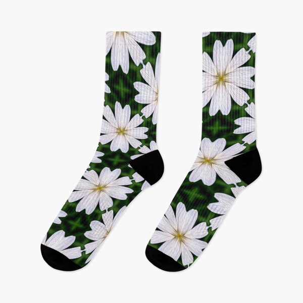 Item preview, White Marguerite Pattern designed and sold by Patternflower.