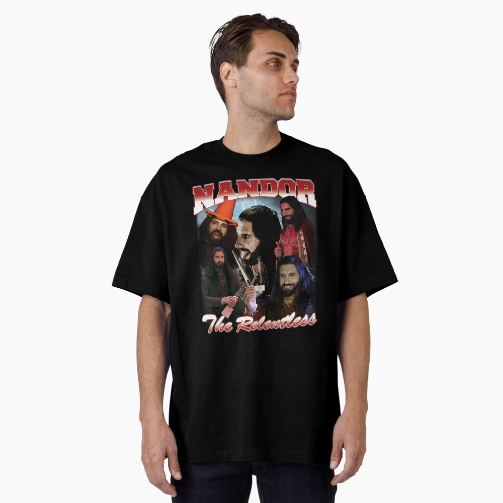 Aperçu de l'œuvre T-shirt oversize créée et vendue par muschimuschi.