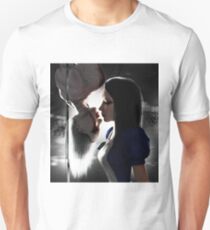 Alice Liddell - Alice: Madness Returns Unisex T-Shirt