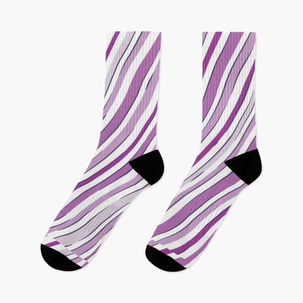 Item preview, Bonito diseño de top con rayas diagonales moradas designed and sold by BEAUTY ⭐⭐⭐⭐⭐.