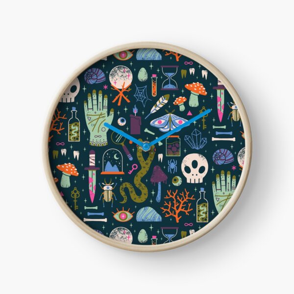 Vista previa del artículo con la obra «Curiosidades», diseñado y vendido por Camille Chew.