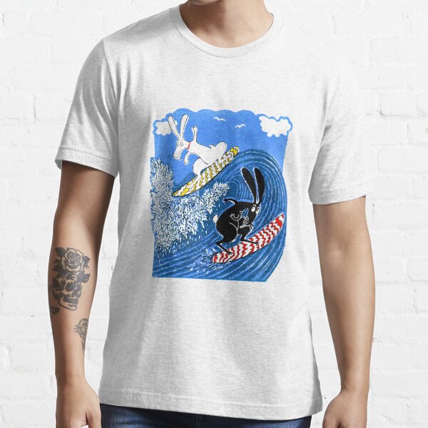 Beach Bunnies the Tshirt Essential T-Shirt