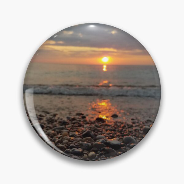 Item preview, Rocas con la puesta del sol designed and sold by MinaBohl.