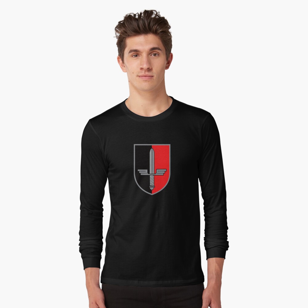 Vista previa del artículo con la obra «Camiseta de manga larga», diseñado y vendido por pzd501.