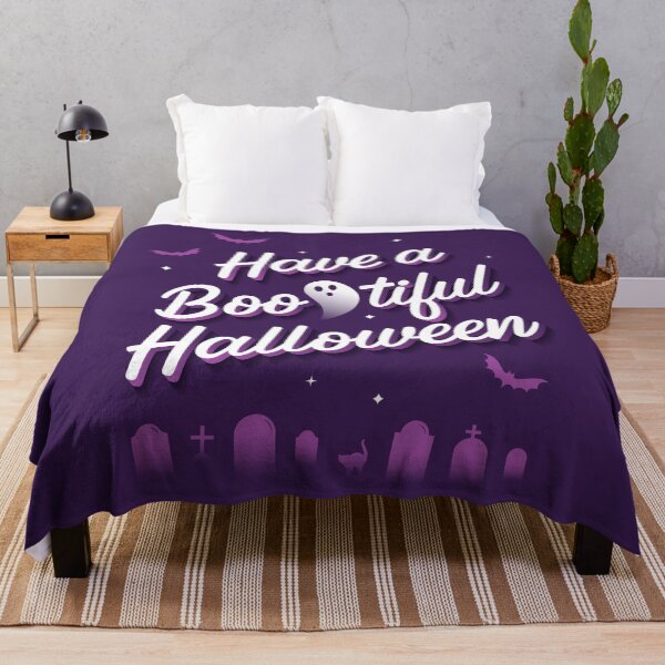 Artikelvorschau, Haben Sie ein Bootiful Halloween entworfen und verkauft von Katrina Sutton.