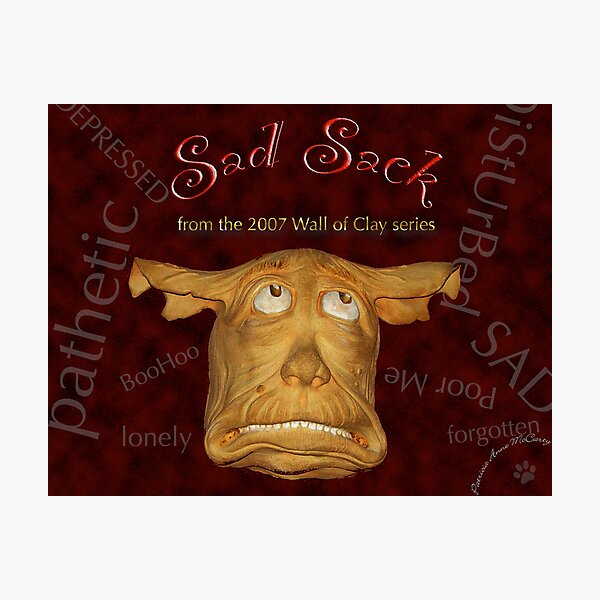 Artikelvorschau,  WALL of CLAY: "Sad Sack" entworfen und verkauft von Patricia Anne McCarty-Tamayo.