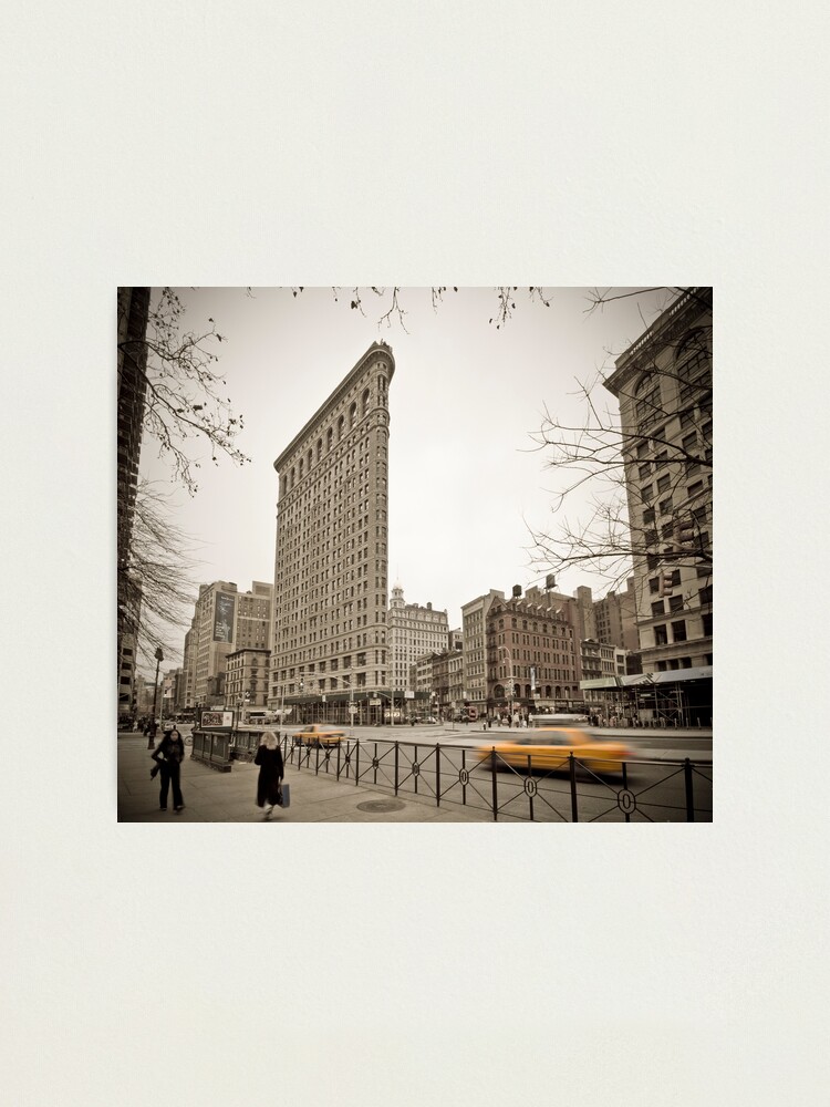 Alternate view of Flat Iron Building Photographic Print