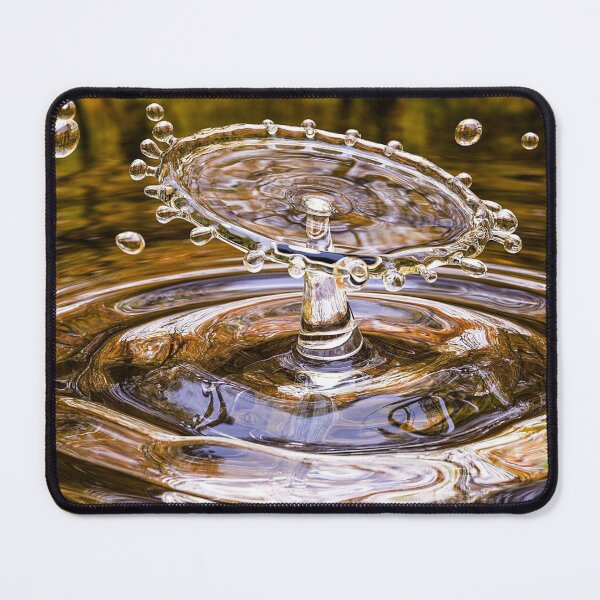 Item preview, T-shirt with water play designed and sold by La bottega del tempo.
