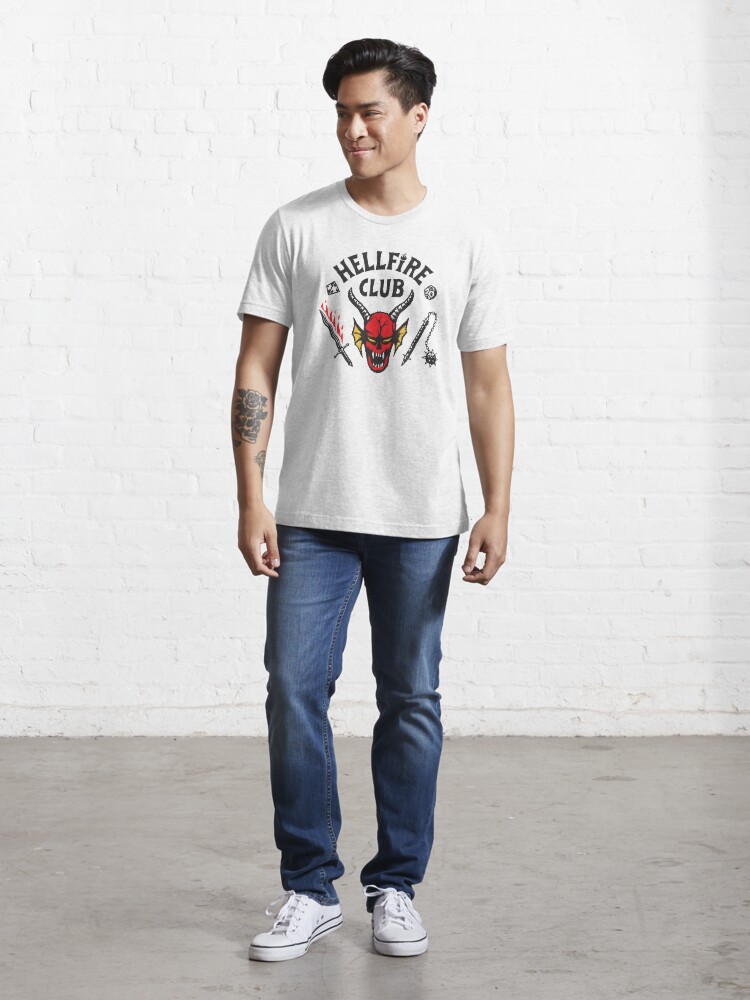 Disover Stranger Things 4 Hellfire Club Skull & Weapons V2 | Essential T-Shirt 