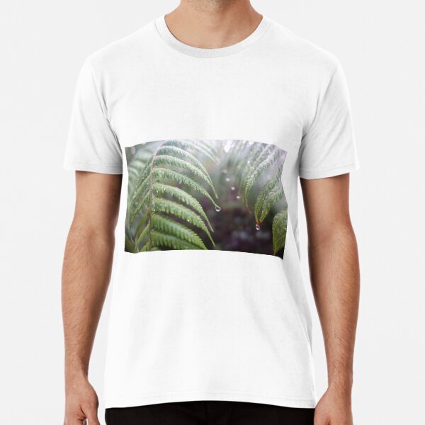 Dew Drops of Nature drip off a native New Zealand Fern Premium T-Shirt