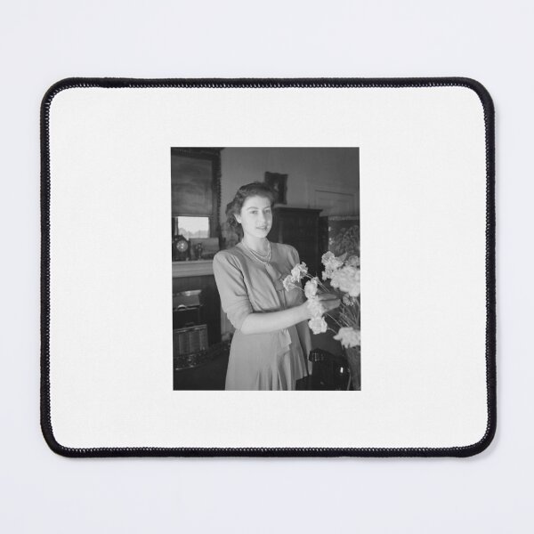 Item preview, Young Queen Elizabeth II designed and sold by KNBS.