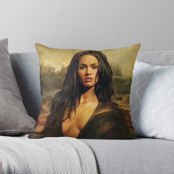Megan Fox / Mona Lisa Coussin