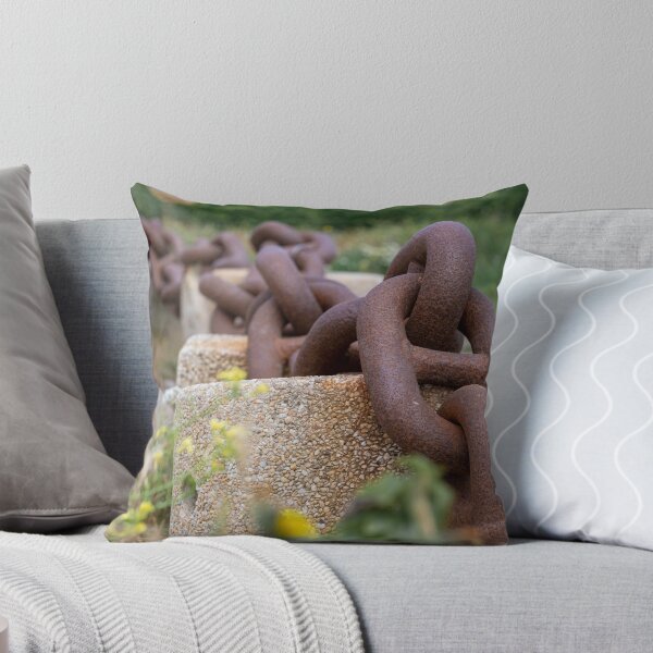 Item preview, barrier made of anchor chain designed and sold by OskiOnTour.