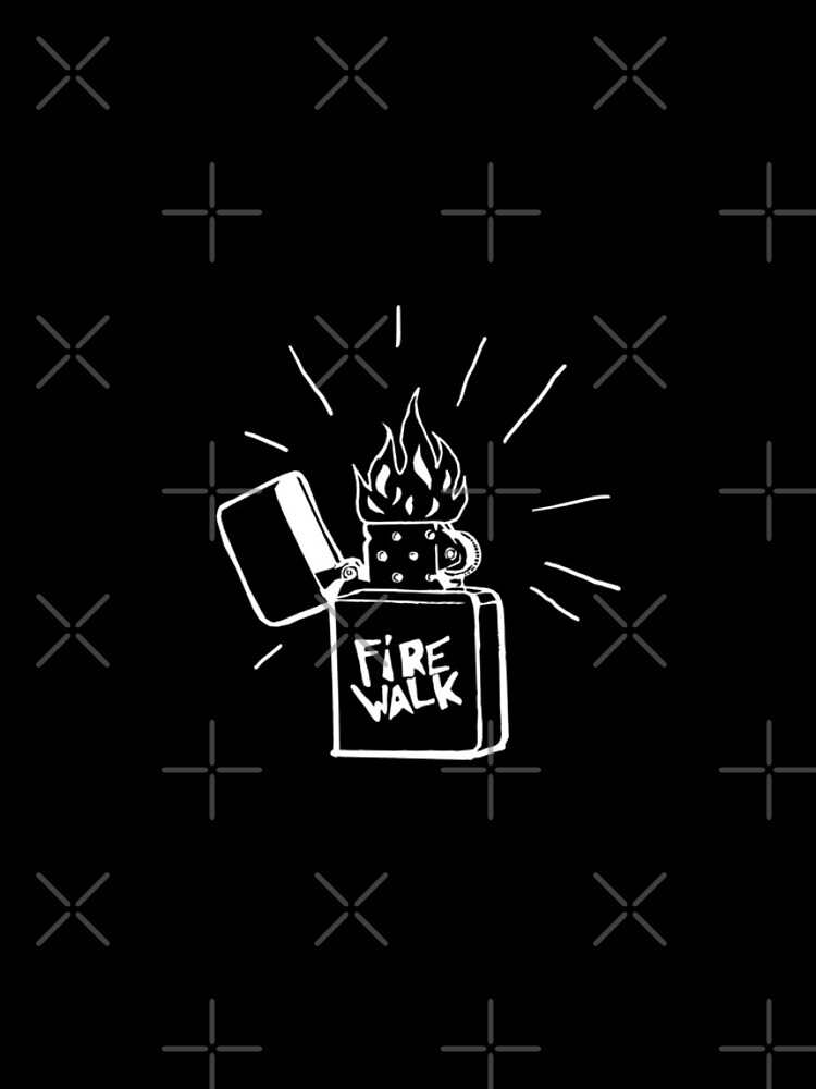 Firewalk. Футболка Life is Strange before the Storm. Футболка с зажигалкой. Life is Strange тату.