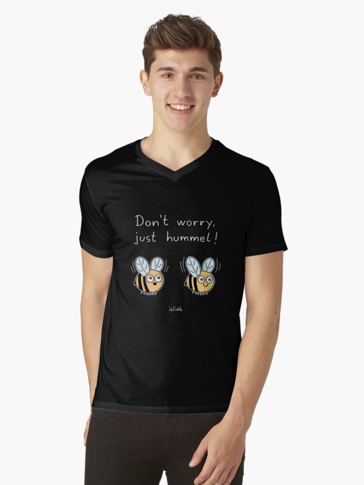 Thumbnail 1 von 3, T-Shirt mit V-Ausschnitt, Don't worry, just hummel! designt und verkauft von islieb.