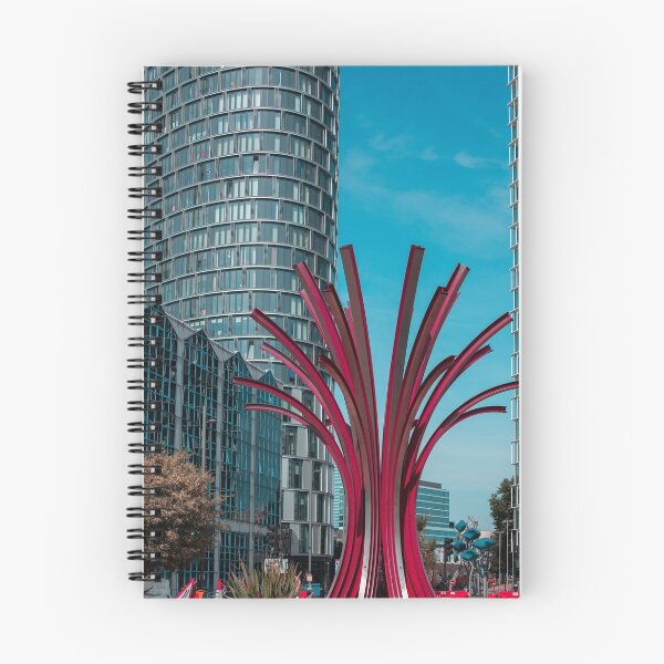Aperçu de l'œuvre Art de la construction créée et vendue par Tenee Attoh.
