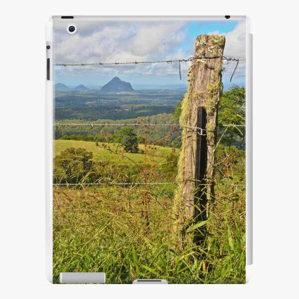 The Frence iPad Snap Case