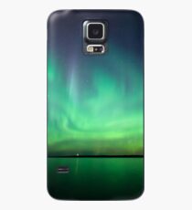 Northern lights over lake Case/Skin for Samsung Galaxy
