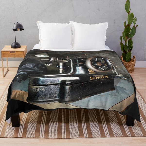 Item preview, Singer 46K46 historic fur sewing machine designed and sold by susannvoelske.