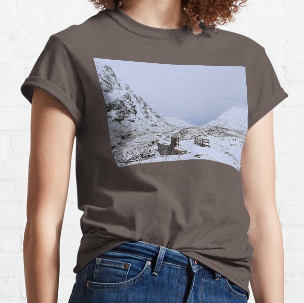 mountain air Classic T-Shirt