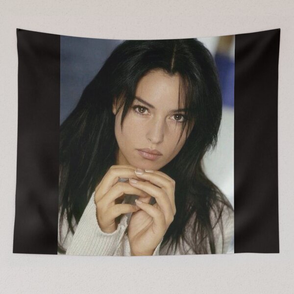 Aperçu de l'œuvre Monica Bellucci - Album créée et vendue par Lawds.