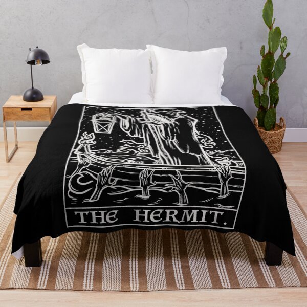 Artikelvorschau, Die Einsiedler-Tarot-Karte Goth Halloween Grim Reaper Back Print entworfen und verkauft von expertpineapple.
