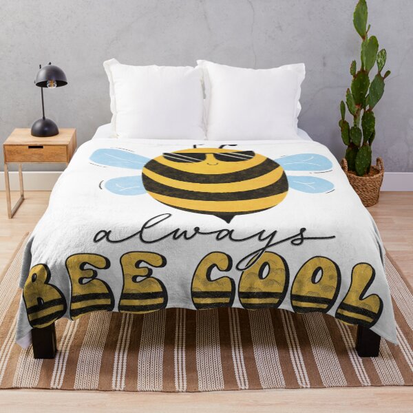 Artikelvorschau,  Biene coole Scheiße, Biene coole Hüte, Biene cooler Duschvorhang, Biene cooler Rucksack, Biene cooles Kleid, Biene coole Handyhüllen entworfen und verkauft von Poussyarts.