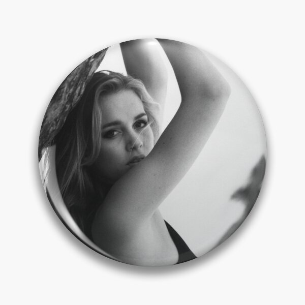 Item preview, Jenifer designed and sold by Carlos Reynosa.
