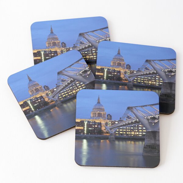 Artikelvorschau, St Paul's Cathedral und die Millenium Bridge (London) entworfen und verkauft von stevewhitephoto.