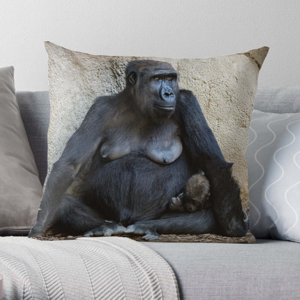 Designart 'Gorilla Male Illustration' Animal Throw Pillow - Bed Bath &  Beyond - 20947534