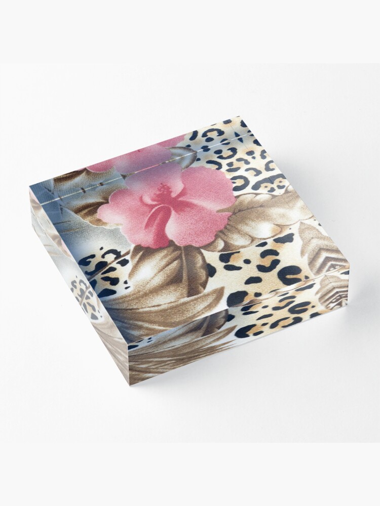 Vista alternativa de Bloque acrílico Estampado de leopardo marrón rosado femenino abstracto floral