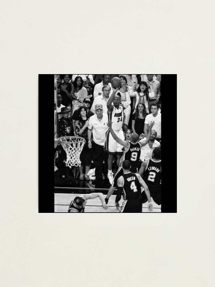 Stephen curry Black / White Photographic Print by AYA-Design