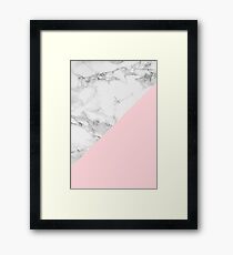 Lámina enmarcada Marble + Pink Pastel Color. Geometría clásica.