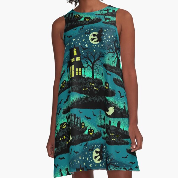 Artikel-Vorschau von Magische Halloween-Nacht - FoxFire Green, designt und verkauft von ByreWilde.