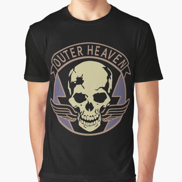 Vista previa del artículo con la obra «Metal Gear Solid Outer Heaven Coloración alternativa Transparente Camiseta esencial», diseñado y vendido por CravenStore99.