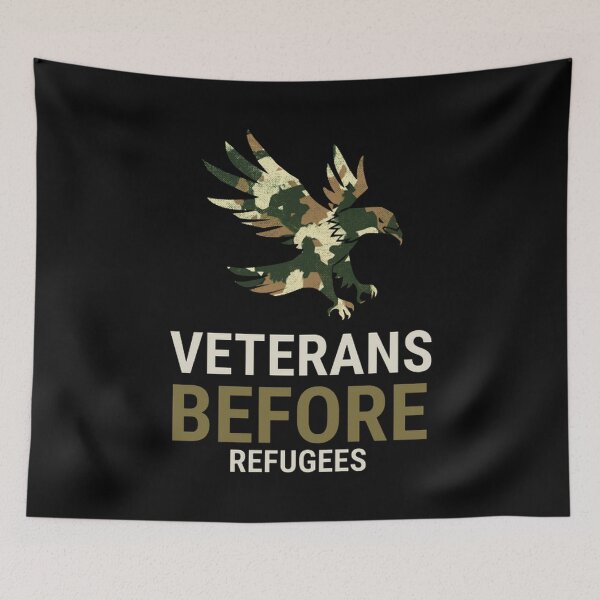 Item preview, Camiseta de veteranos antes de refugiados designed and sold by Rodayna Elnaggar.