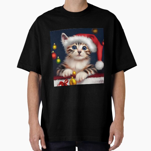 Christmas Kitten - Perfect For Animal Lovers Oversized T-Shirt