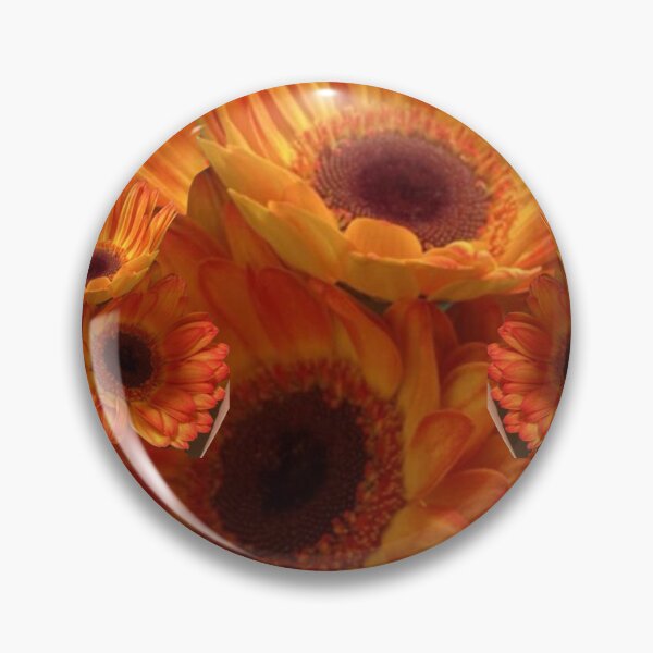 Artikelvorschau, Orangerote gelbe Blumen entworfen und verkauft von buycostarica.