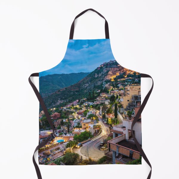 Artikelvorschau, Dorf in den Hügeln von Taormina Sizilien entworfen und verkauft von WorldScenery.