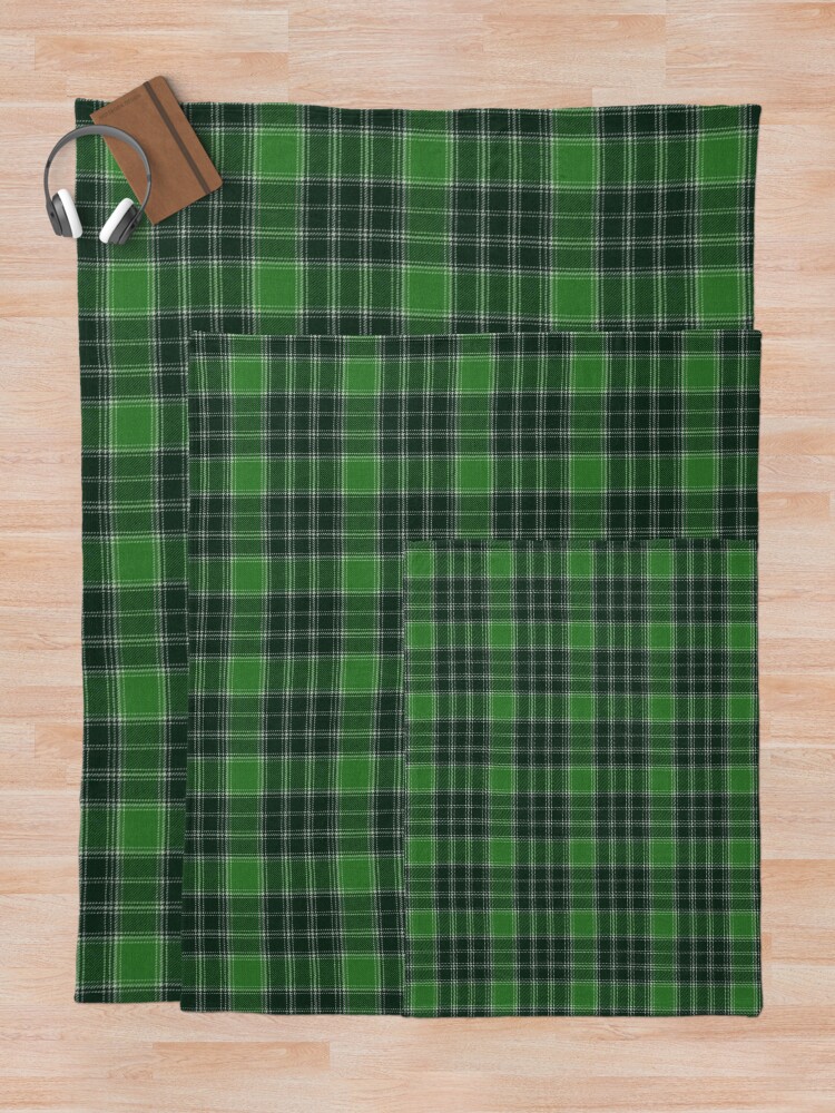 "MacDonald Lord of the Isles A Original Scottish Tartan" Throw Blanket