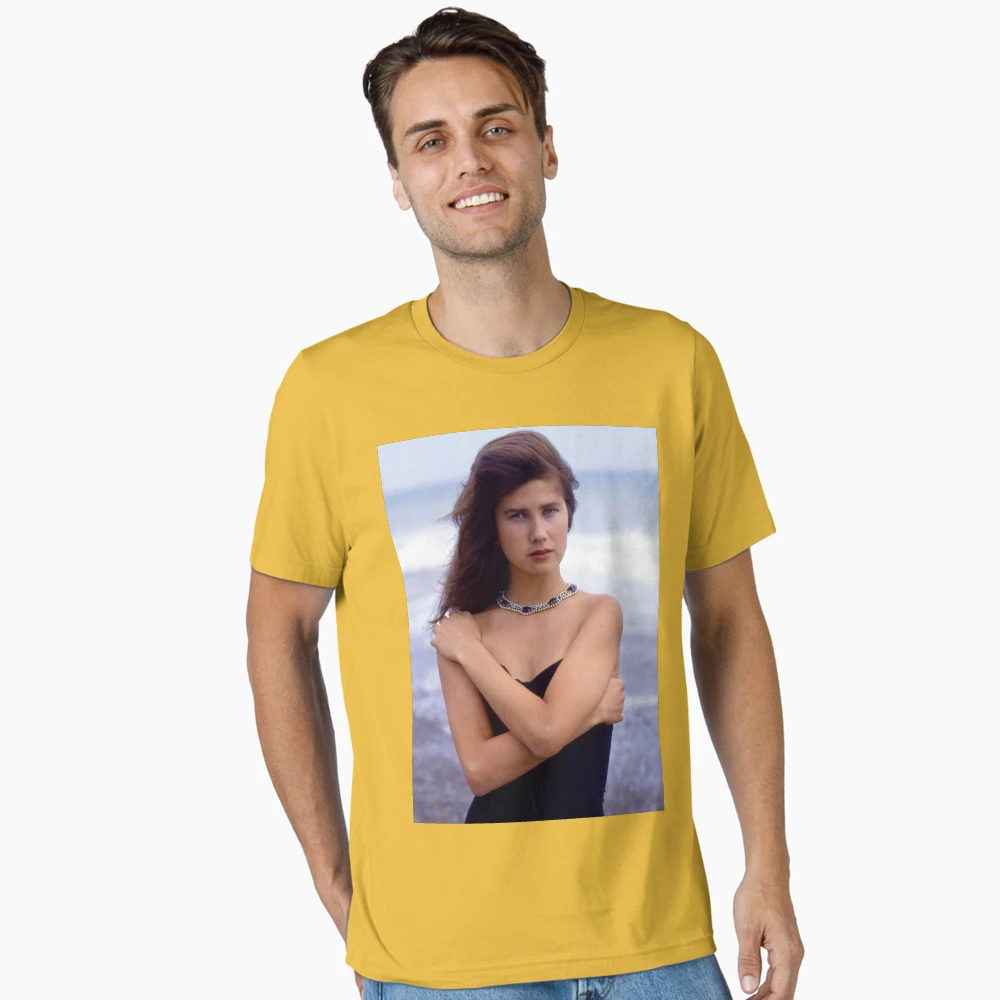 Daphne Zuniga