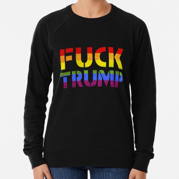 Artikel-Vorschau von Fuck Trump LGBT Rainbow Flag 2020 Wahl Lesbengeschenk, designt und verkauft von BriWeise1.