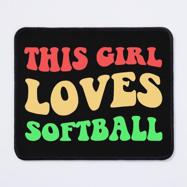 Artikelvorschau, Dieses Mädchen liebt Softball I entworfen und verkauft von Lemon Pepper.