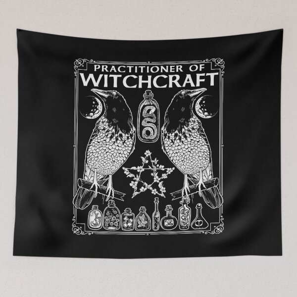 Aperçu de l'œuvre Praticien de sorcellerie, Wiccan, sorcières, Halloween, corbeaux et conception de potions créée et vendue par Proverbial Wisdom Design.