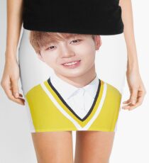 Wanna One x Ivy Club ft. Ha Sungwoon (하성 월) Mini Skirt